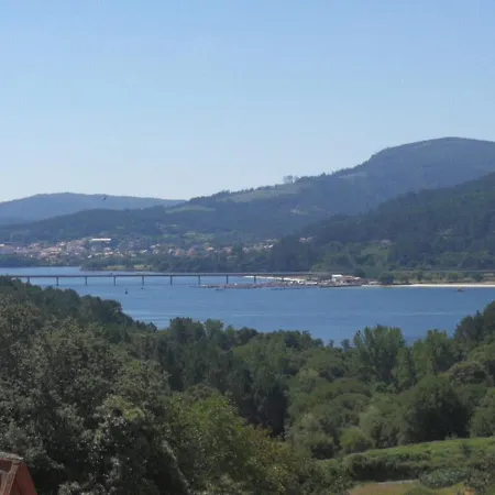 Сasa de vacaciones House - 4 Bedrooms - 09495 Outes